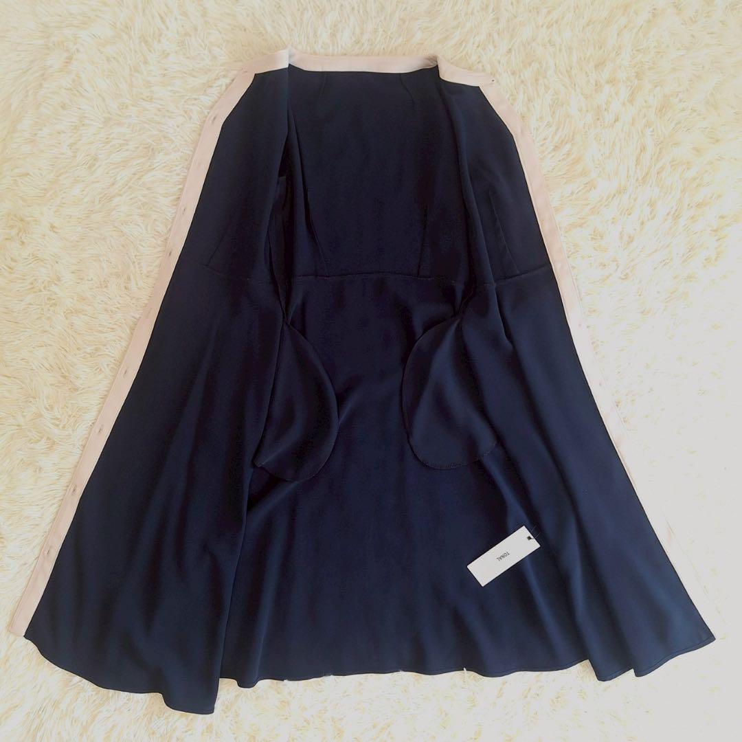 AT1595【新品】トーナル バイカラーワンピース 金ボタン M