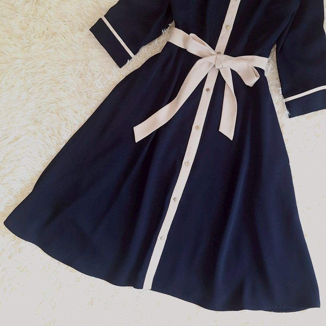 AT1595【新品】トーナル バイカラーワンピース 金ボタン M