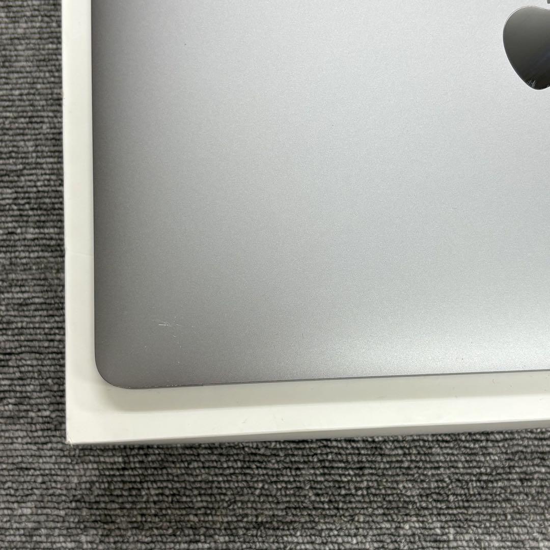 MacBook Pro 2019 13インチCore i5/16GB/256GB