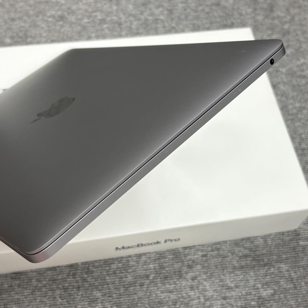MacBook Pro 2019 13インチCore i5/16GB/256GB