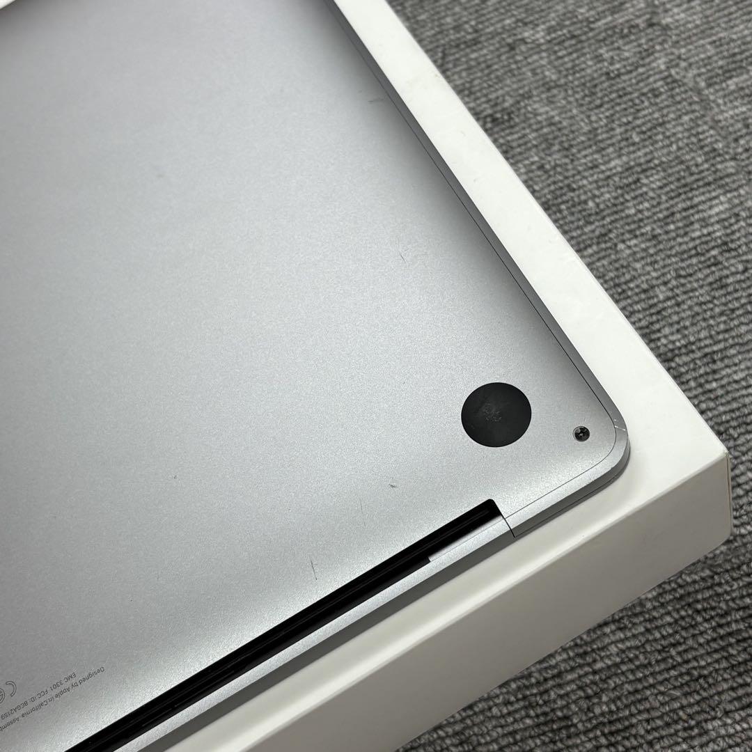 MacBook Pro 2019 13インチCore i5/16GB/256GB