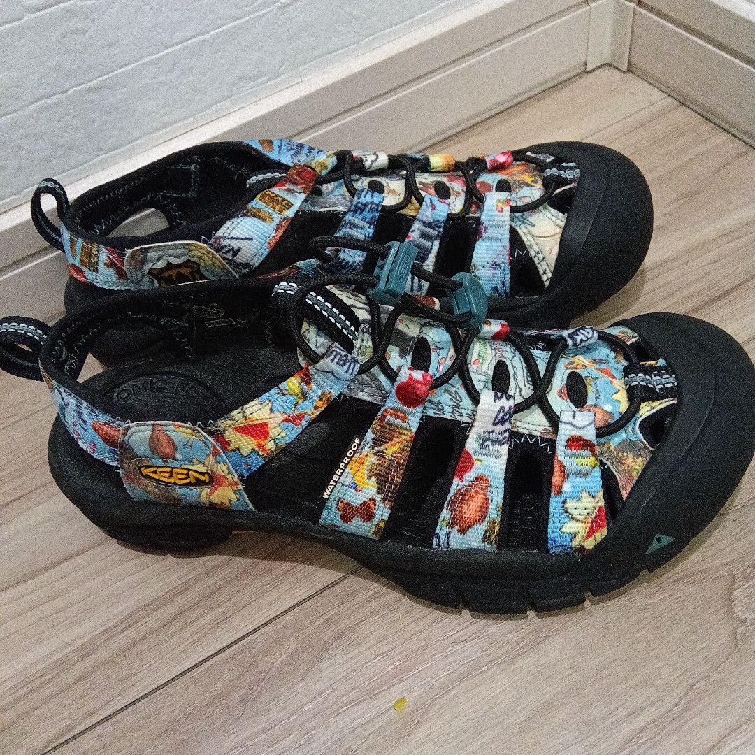 KEEN 防水サンダル 8 US カラフル