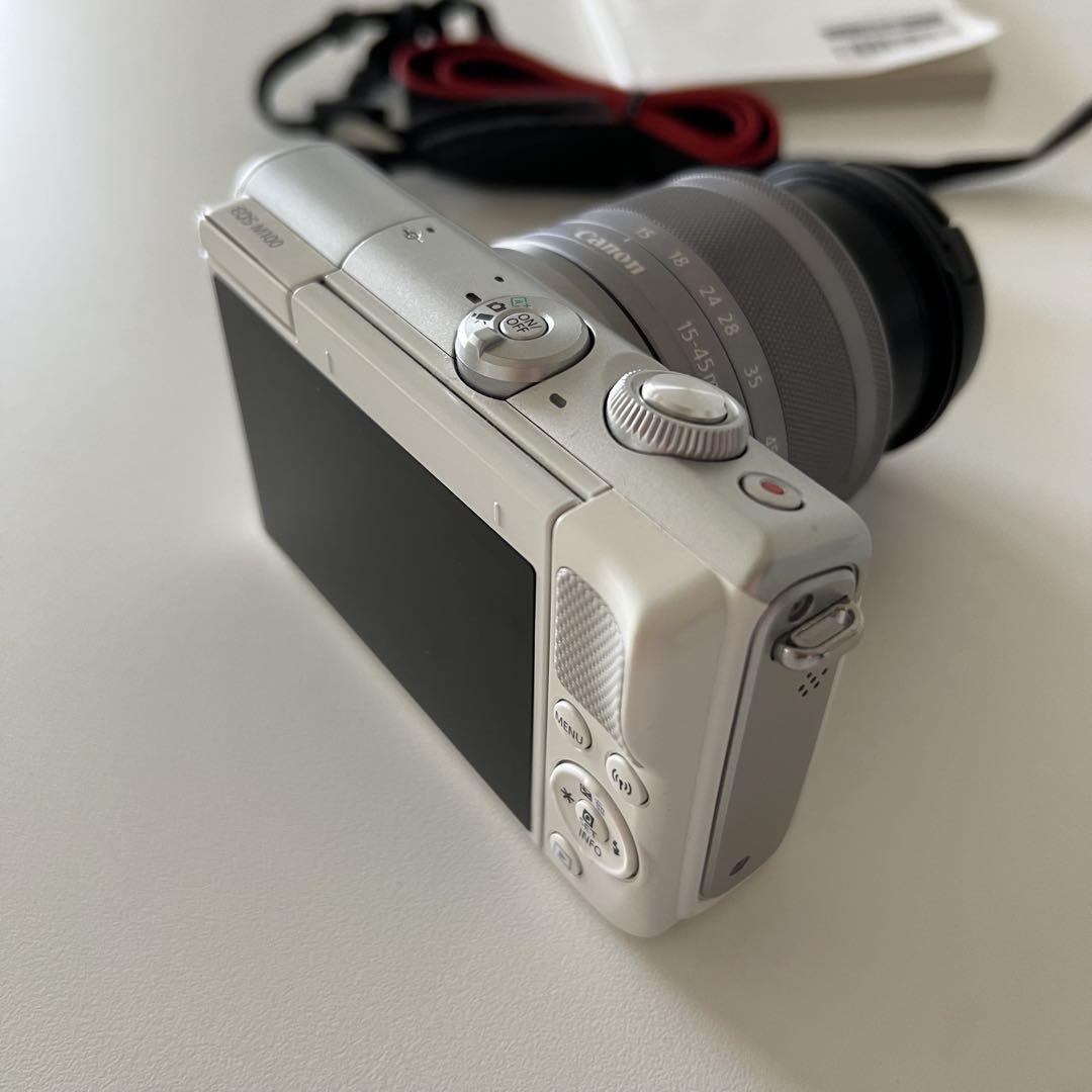 Canon EOS M100 レンズキット (ホワイト)
