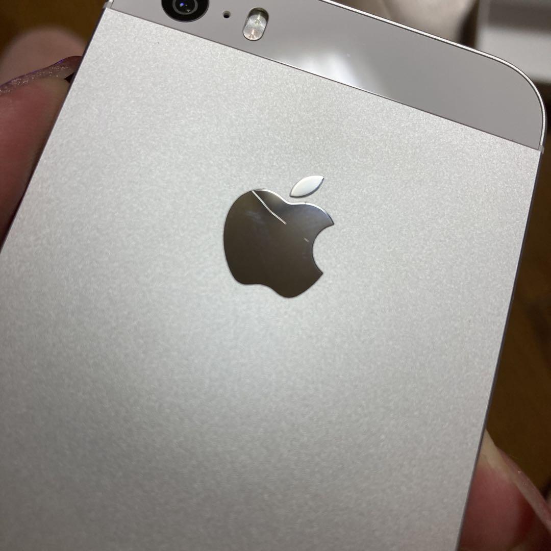 な*さ様 iPhoneSE 　64GB 美品　バッテリー良好 超美品 iPhone SE 第3世代 64GB SIMフリー レッド 新品