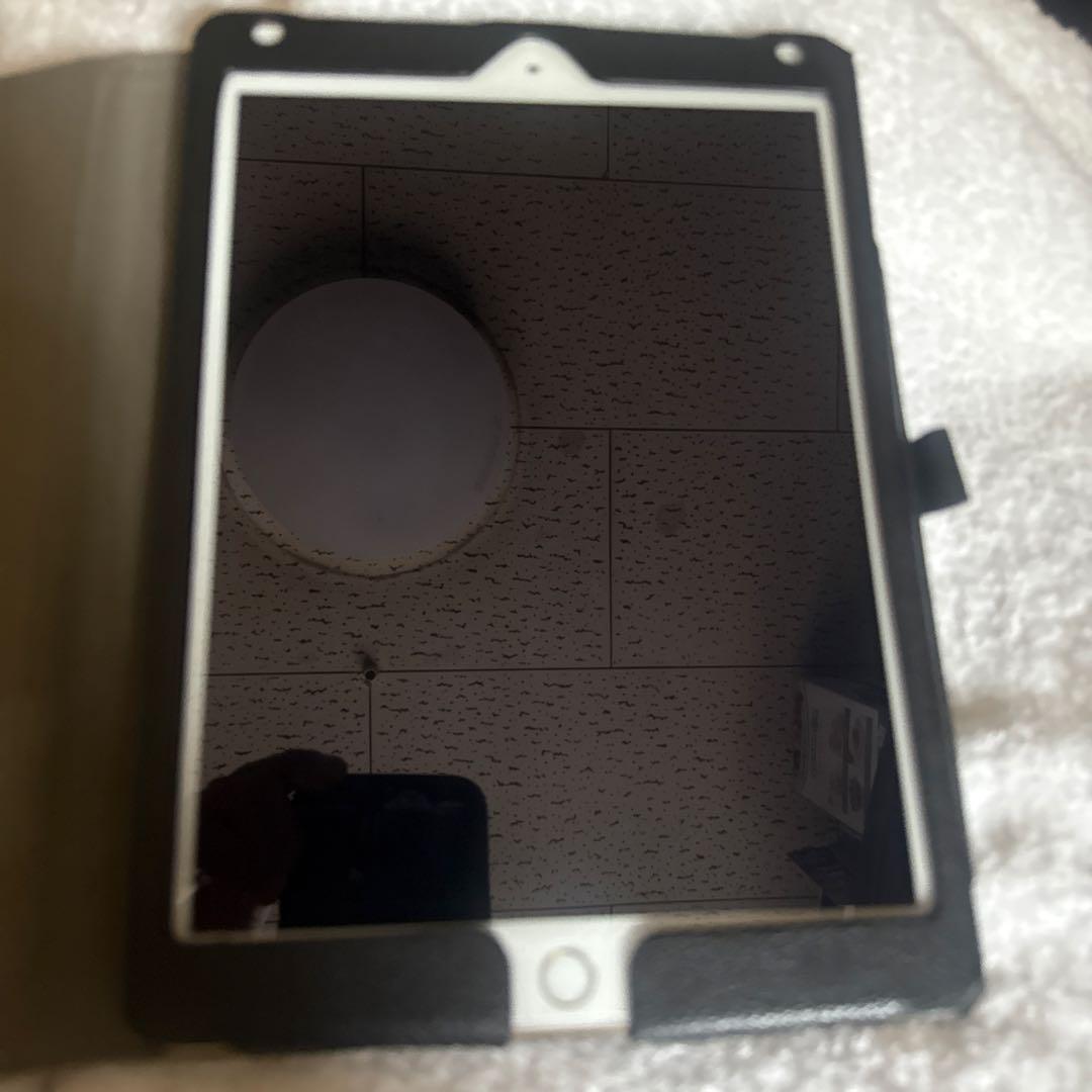 iPad Air2　16GB　ゴールド