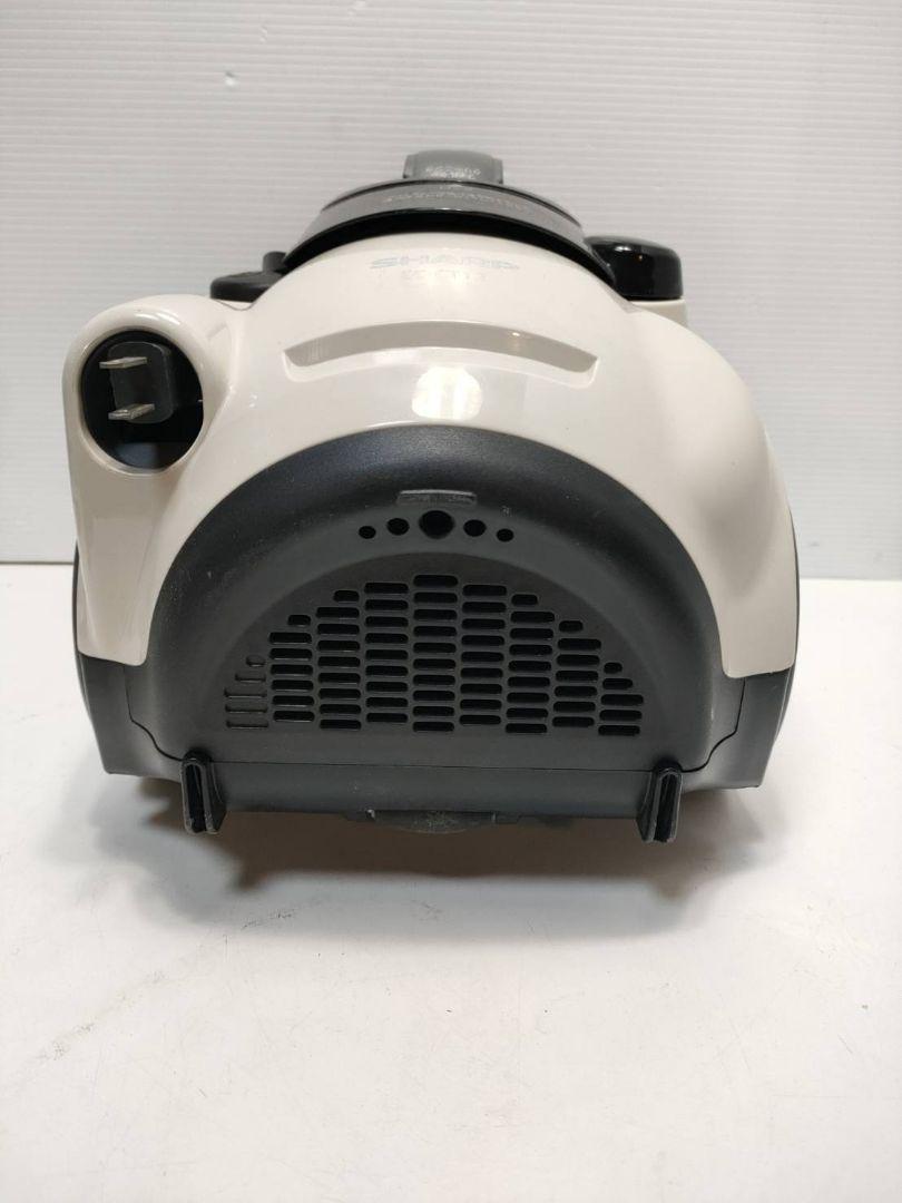 ★シャープ サイクロンコード式　掃除機　EC-CT12-C　2013年製