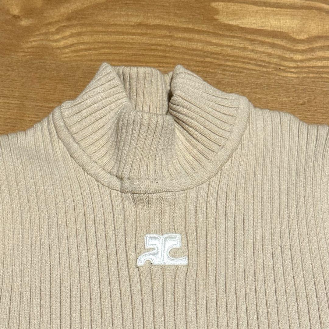 【レビューで送料無料】 courreges ベージュ リブニットトップ トップス