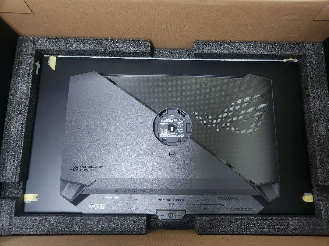 ROG Swift OLED PG32UCDM 4K　ゲーミングモニター