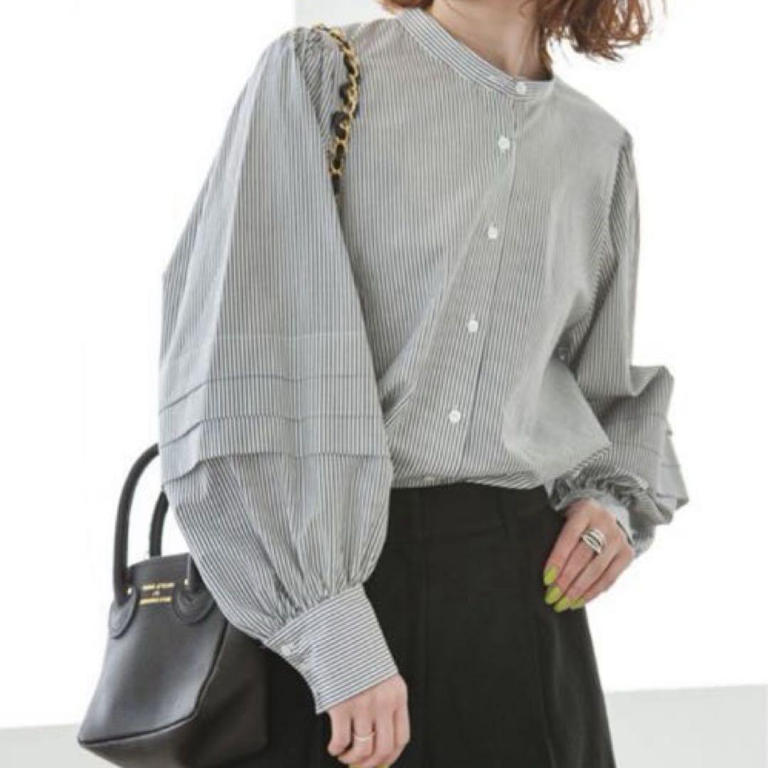【美品】Spick & Span タックデザイン ボリュームスリーブブラウス