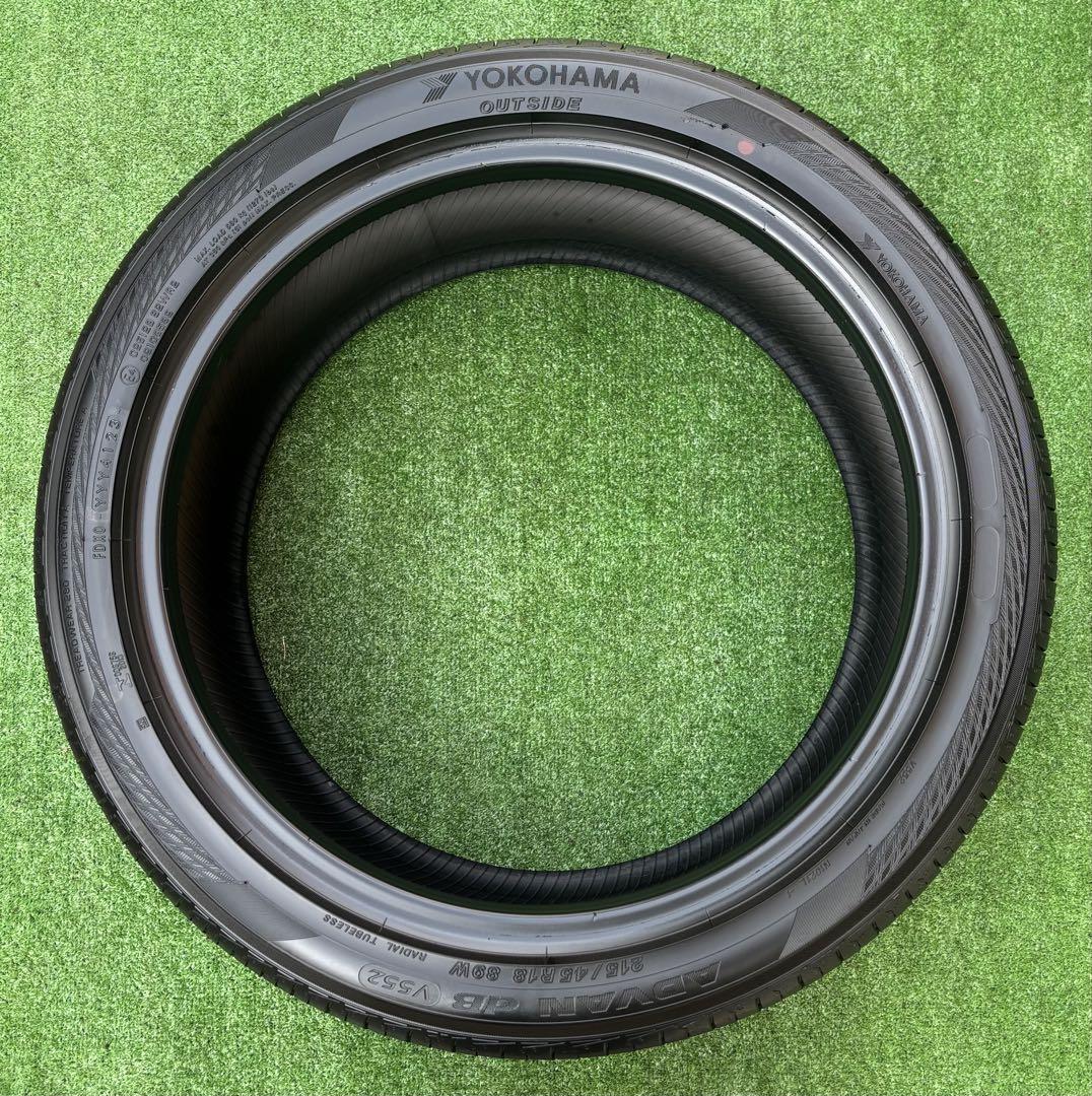 ヨコハマ アドバンv552,215/45R18,23年製ラジアルタイヤ4本セット