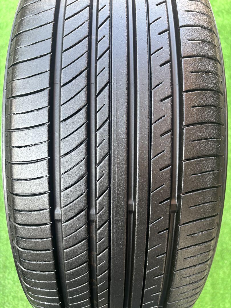 ヨコハマ アドバンv552,215/45R18,23年製ラジアルタイヤ4本セット