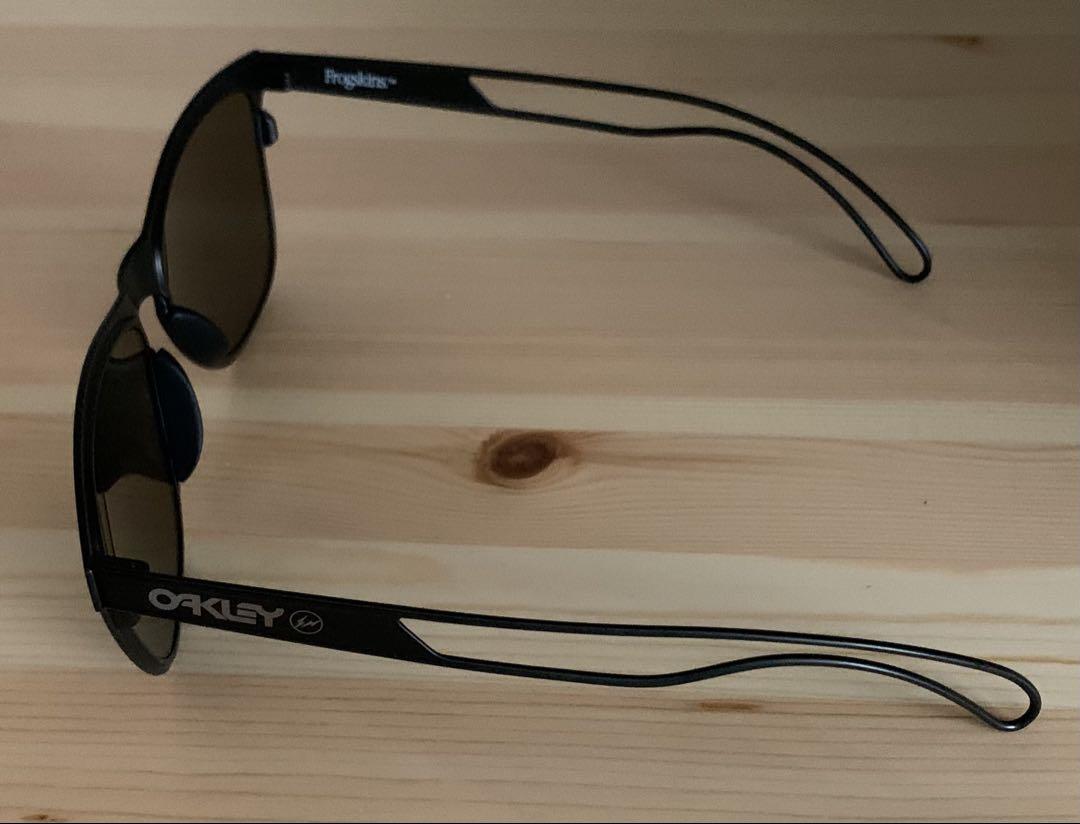 fragment design oakley frogskins フラグメント