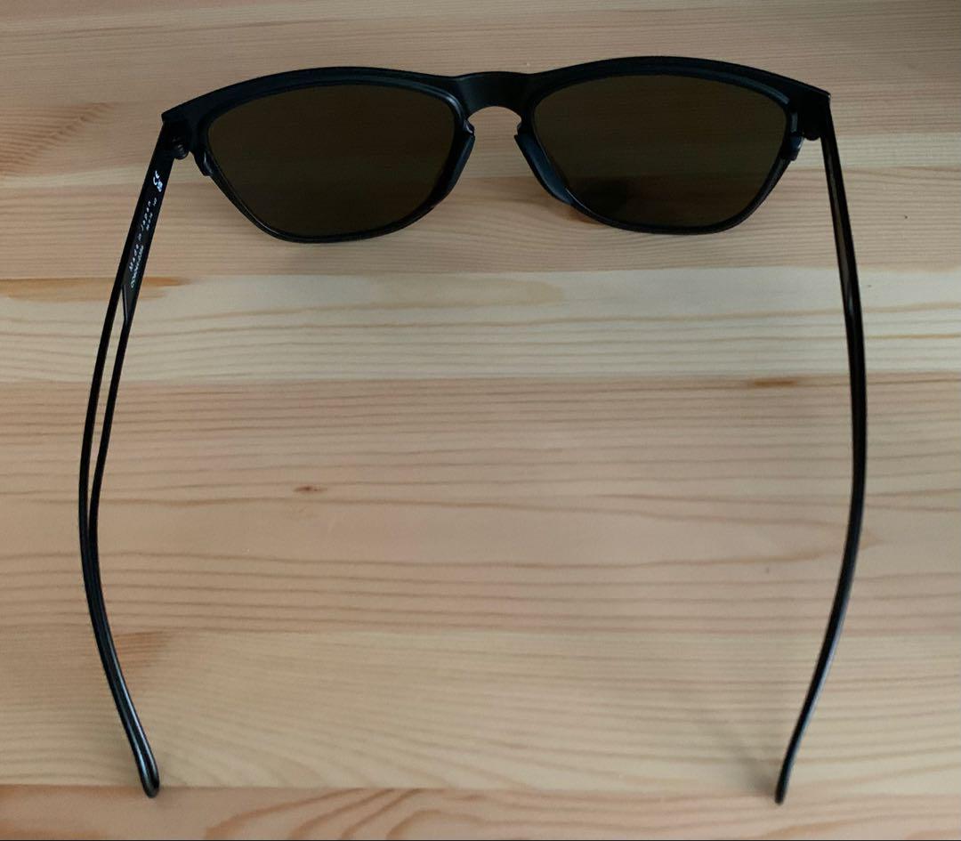 fragment design oakley frogskins フラグメント