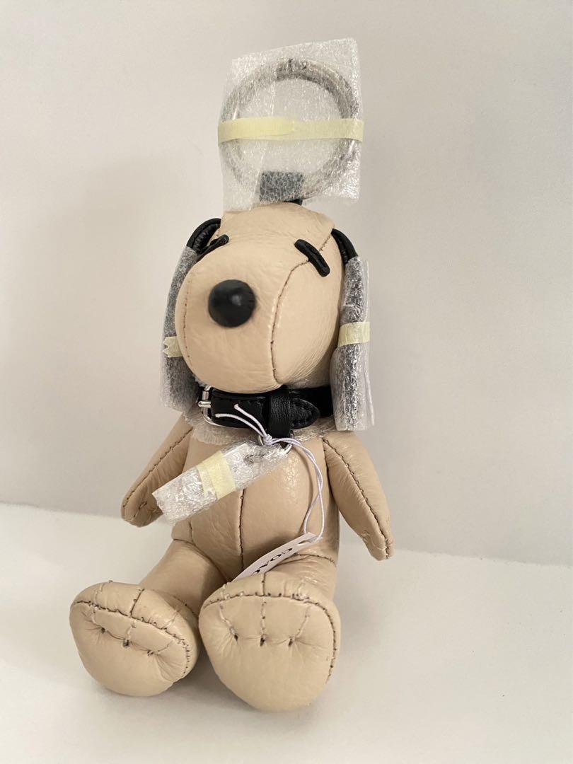新品　Coach コーチ　キーチェーン　スヌーピー　コラボ　ショップ袋付き