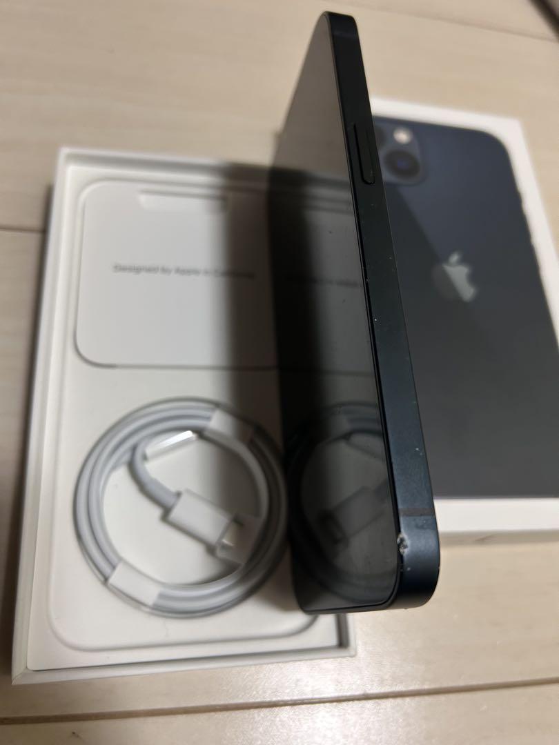 Apple iPhone 13 本体