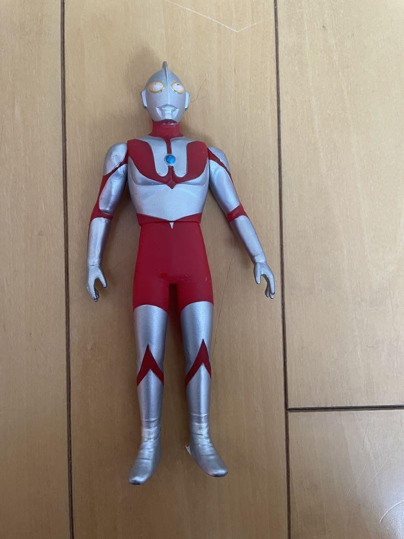 ウルトラマン フィギュア シルバー 赤 ウルトラマンフィギュア シルバー レッド 約30cm - メルカリ