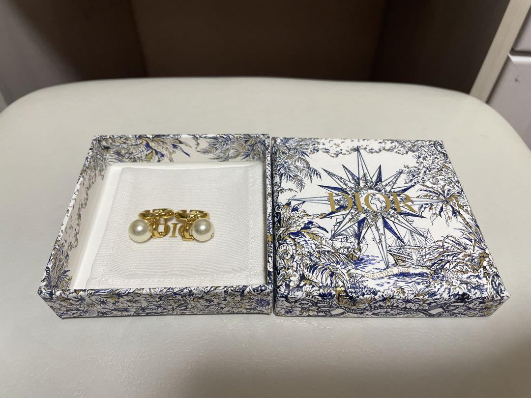 【イヤリングです♡】DIOR CD NAVY クリップイヤリング トレンド♡】】Dior CD NAVY クリップイヤリング イヤリング