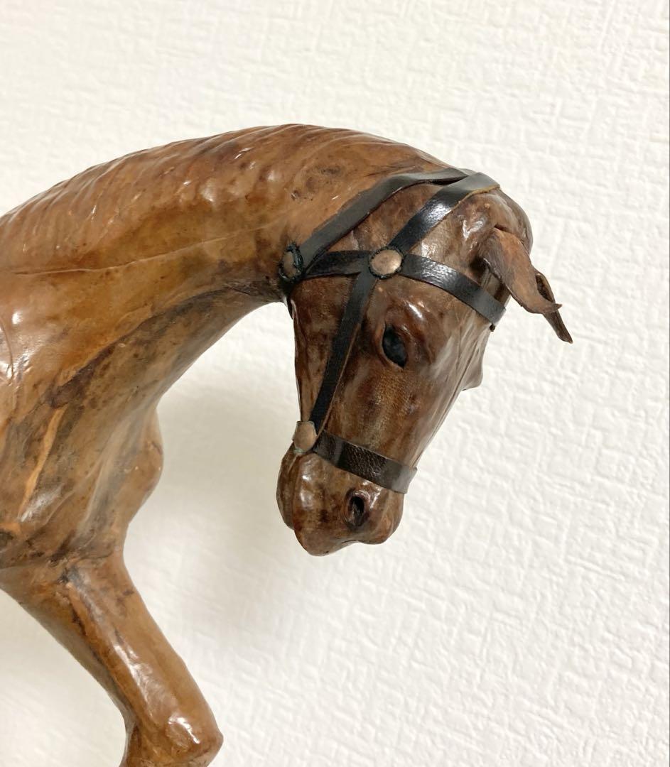 手彫り馬 木彫り馬 乗馬 競走馬 木像 インテリア置物 昭和アンティーク レトロ