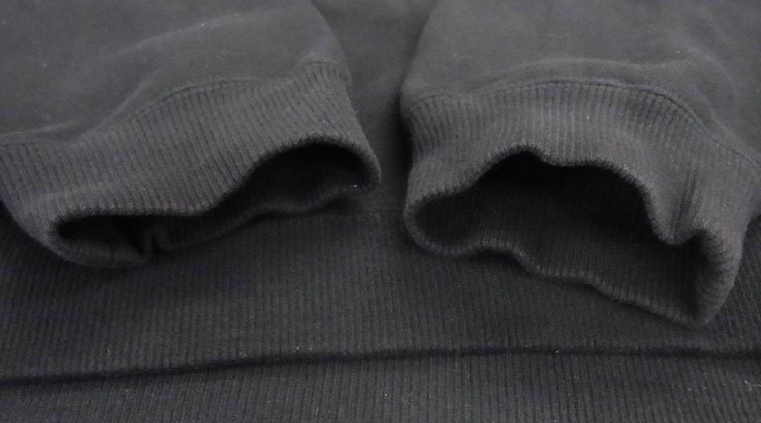Stussy ブラック クルーネックスウェット裏起毛