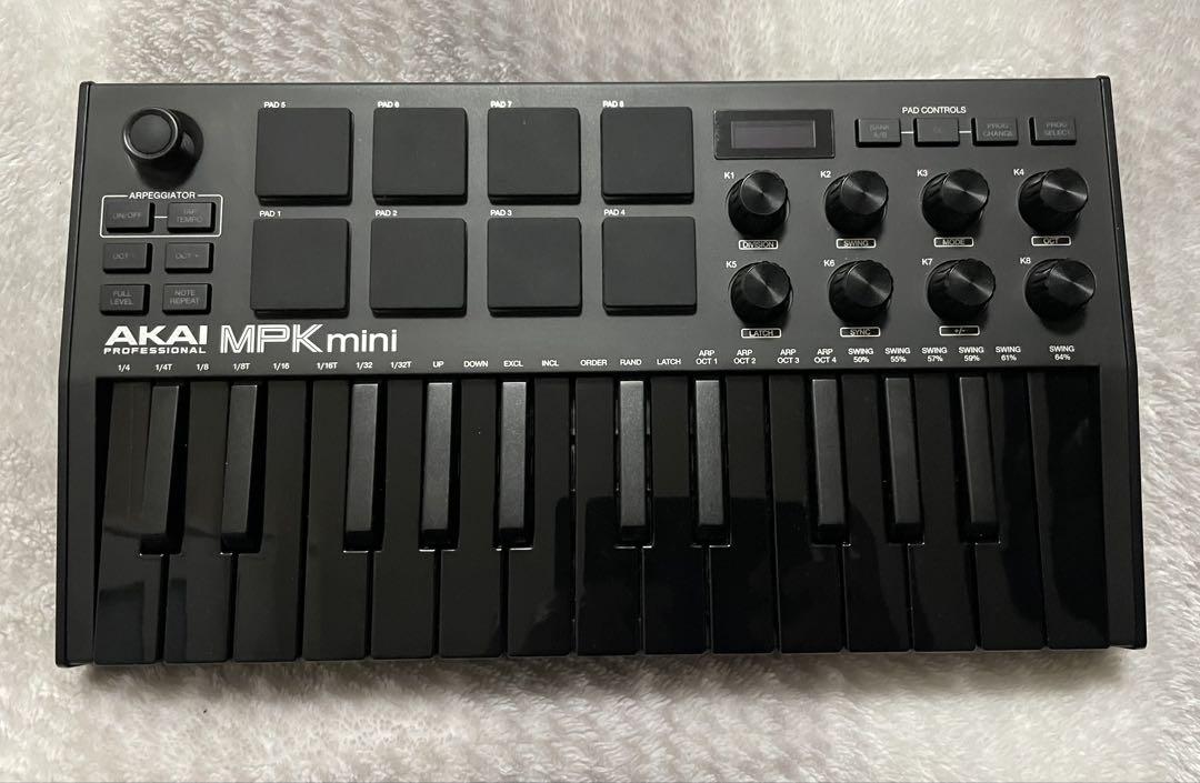 AKAI MPK mini MIDIキーボード