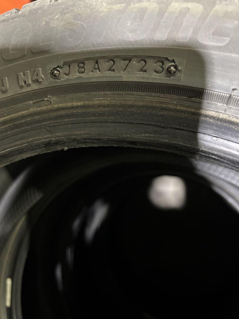 ブリヂストン VRX3 205/50R17 スタッドレスタイヤ　2本セット②