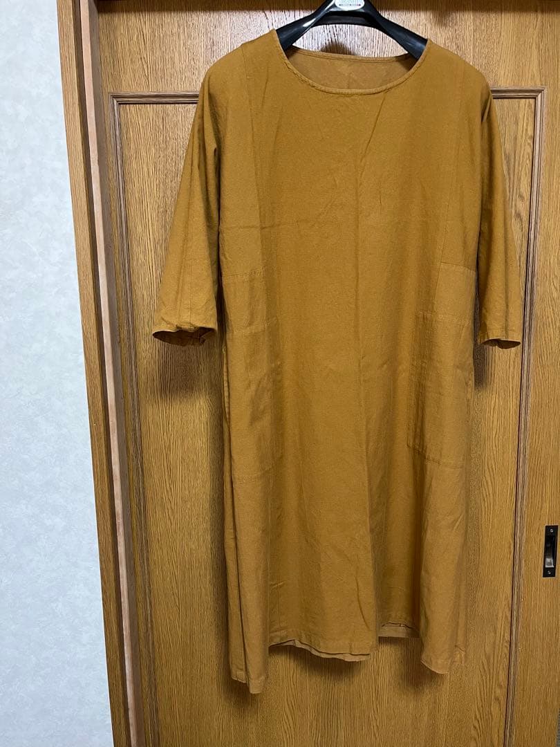 ユーズド　うなぎの寝床　ワンピース　ベージュ