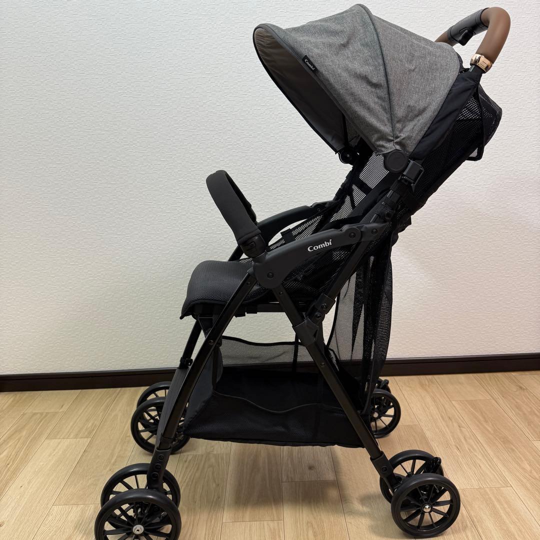 【未使用級】コンビ プラスAN レザー調ハンドル アクビー ベビーカー 軽量 【未使用級】コンビ プラスAN レザー調ハンドル アクビー ベビーカー 軽量