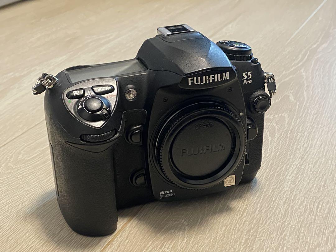 Fujifilm S5 Pro デジタル一眼レフカメラ