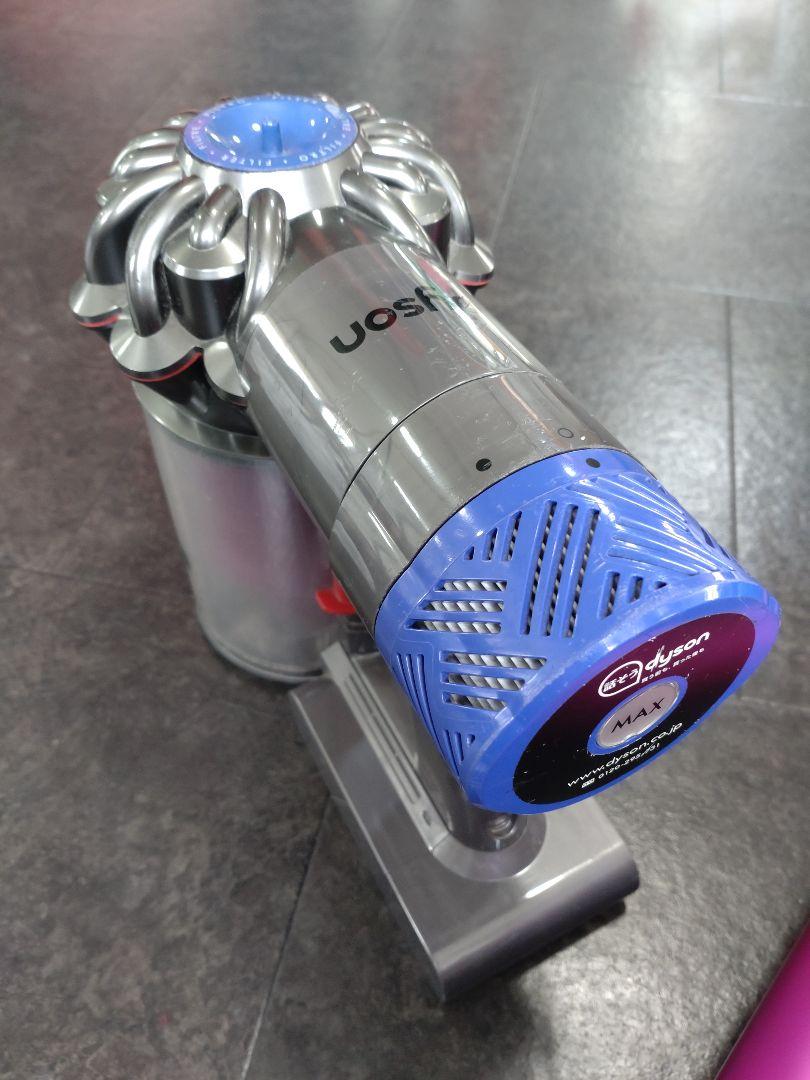 dyson　SV09　付属品多数　動作確認済み　使用感少　極美品