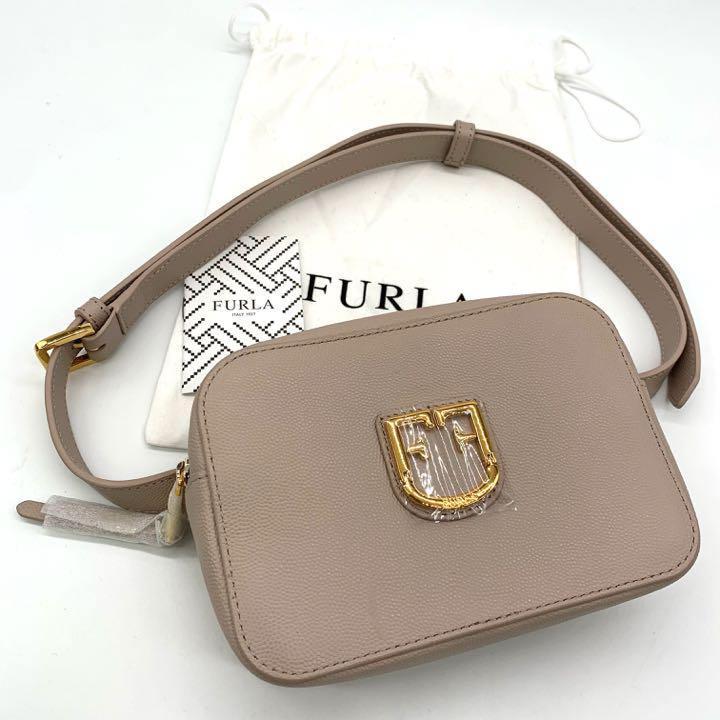 大きな取引売り切り!新品✨鑑定済!正規品✨FURLA フルラ ウエスト 大きな取引売り切り!新品✨鑑定済!正規品✨FURLA フルラ ウエスト