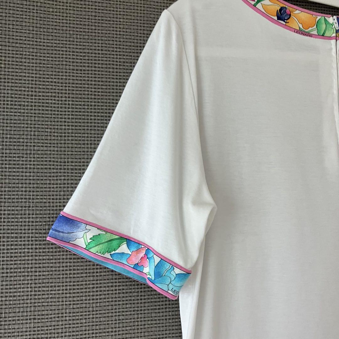 美品　レオナール　ストレッチコットン　トリム　花柄　M