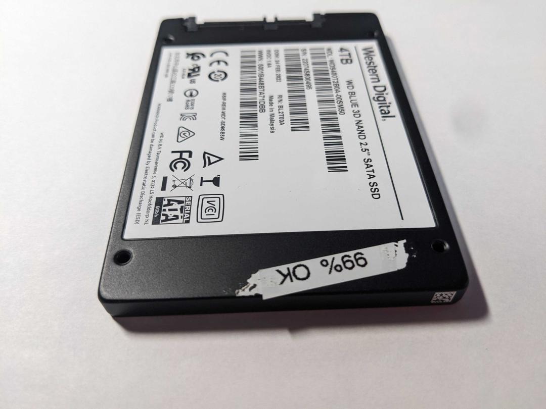 じ*ん様 内蔵型SSD 4TB WDS400T2B0A-00SM50 4000.