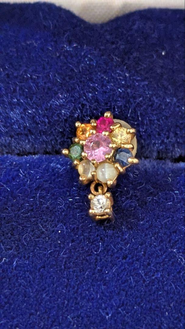 ♥可愛いピアス♥K18金　ゴールド　ジュエリー　石付き　ピアス