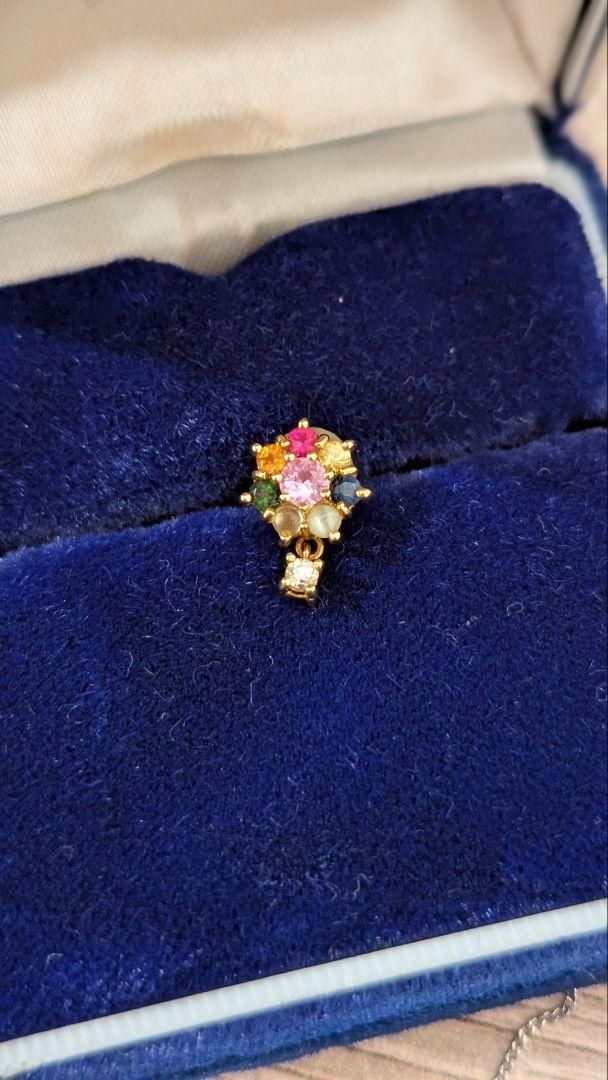 ♥可愛いピアス♥K18金　ゴールド　ジュエリー　石付き　ピアス