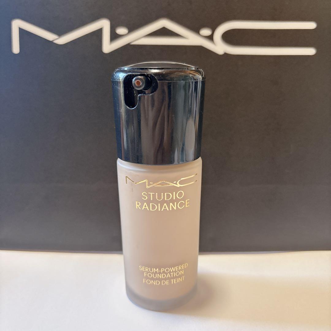 MAC ラディアンス セラムNC10 ファンデーション スタジオ ラディアンス セラム ファンデーション / M・A・C