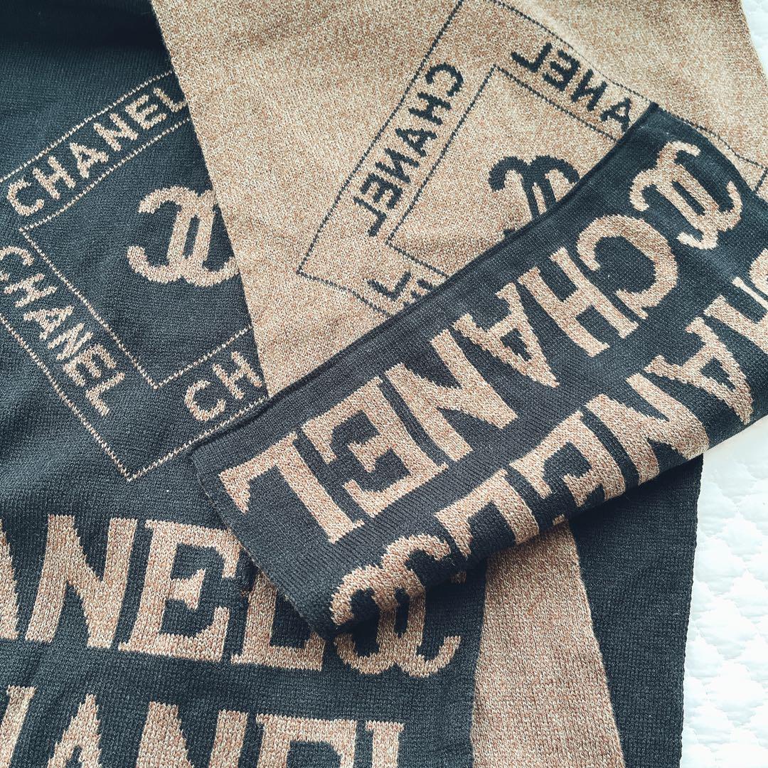 新品・未使用)CHANEL シャネル ロゴ入りマフラー ダブルデザイン