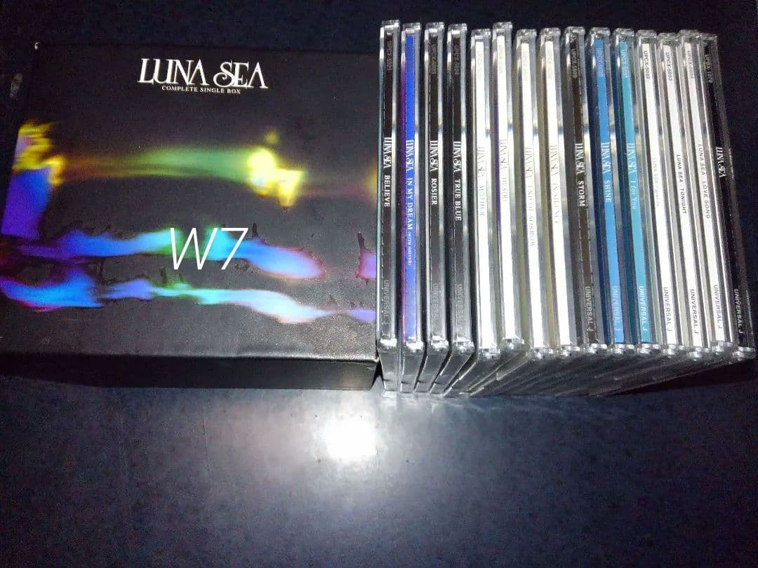 盤 COMPLETE SINGLE BOX CD DVD LUNA SEAやや傷や汚れあり