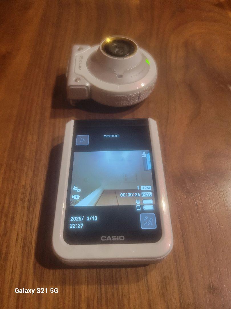 CASIO EX-FR100L