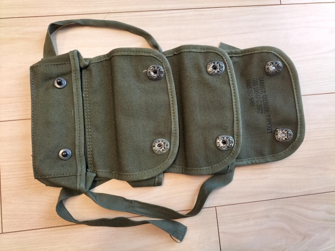 米軍 ナム戦期 3連ポーチ（CARRIER， GRENEDE， 3POCKET）