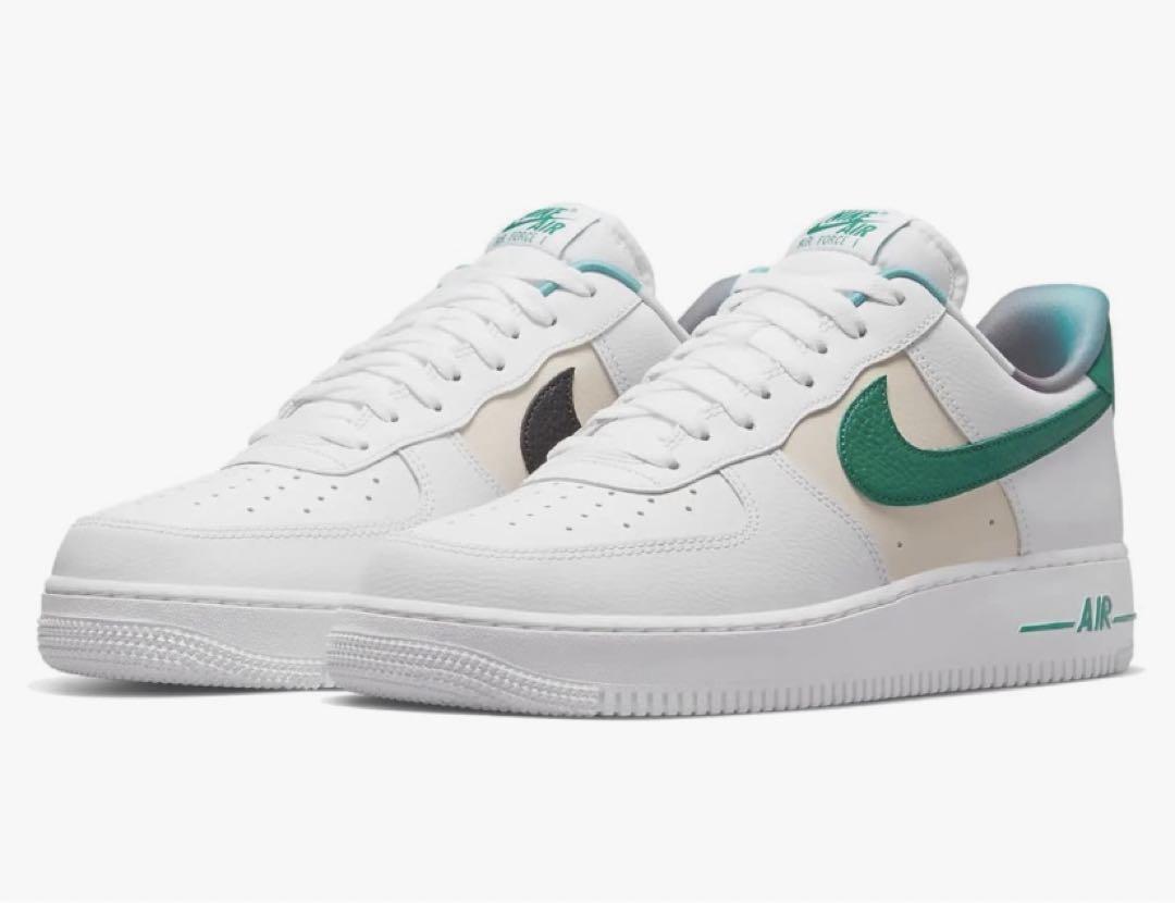 ナイキ　エアホース　AIR  FORCE メンズスニーカー