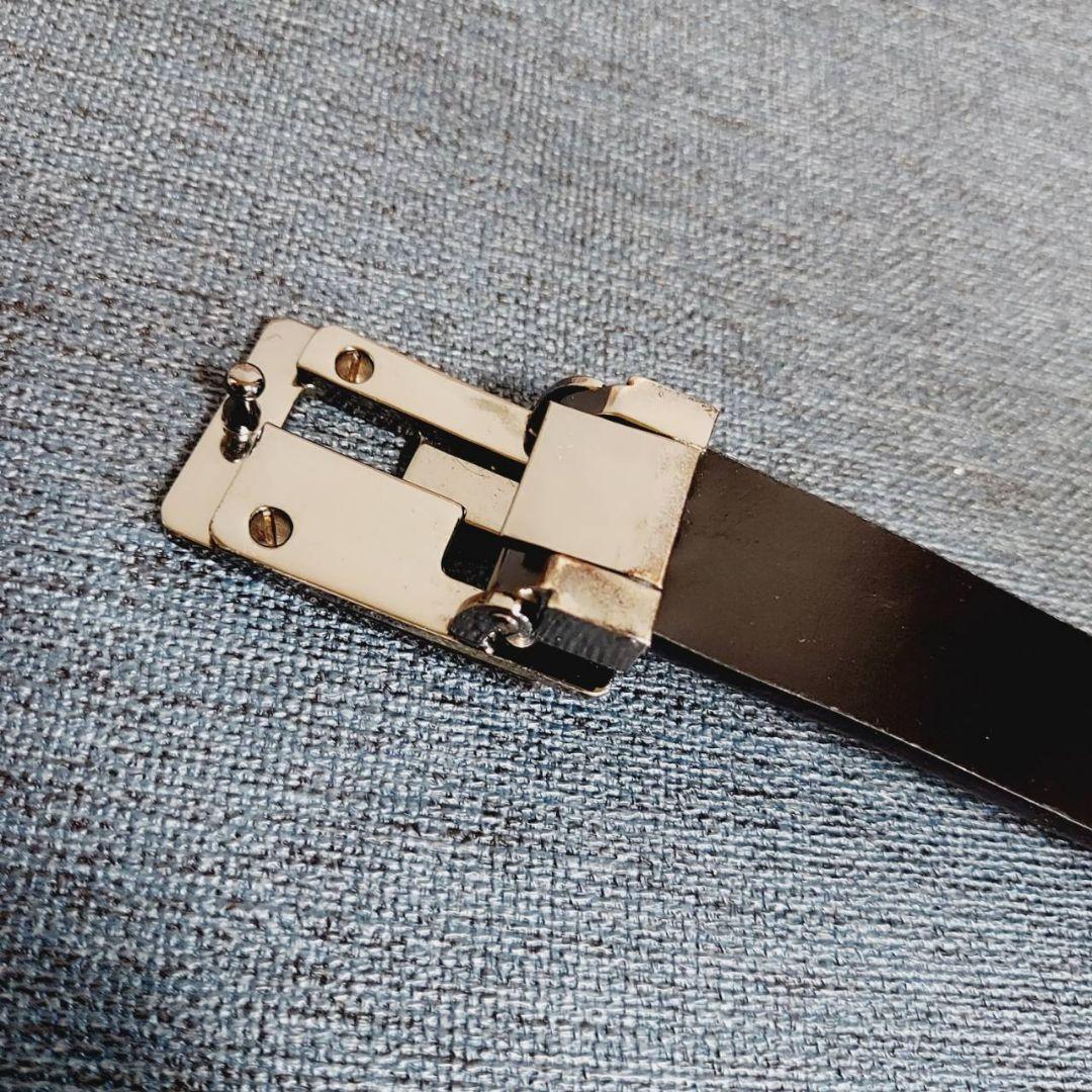 極美品GUCCI グッチ レザーベルト箱付きブラックレザーシルバーGロゴバックル
