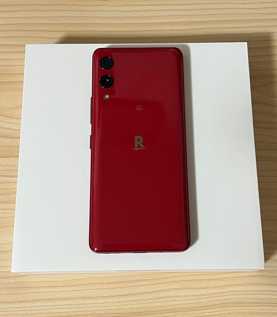 Rakuten Hand 5G クリムゾンレッド