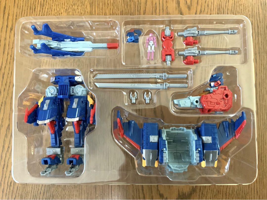 ダイアクロン　トライヴァース　トライジェッター〈Dキャリバー〉