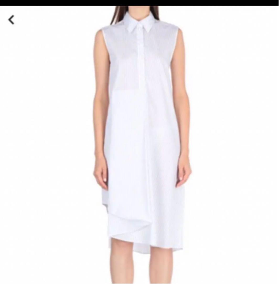 メルカリ Mm6メゾンマルジェラ ワンピース ネイビー ひざ丈ワンピース 15 000 中古や未使用のフリマ