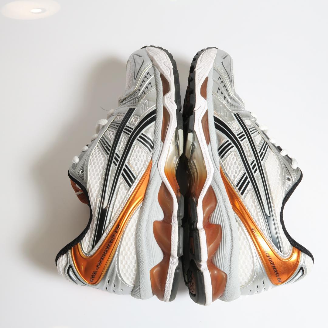 asics GEL-KAYANO 14 1201A019-109 オレンジ