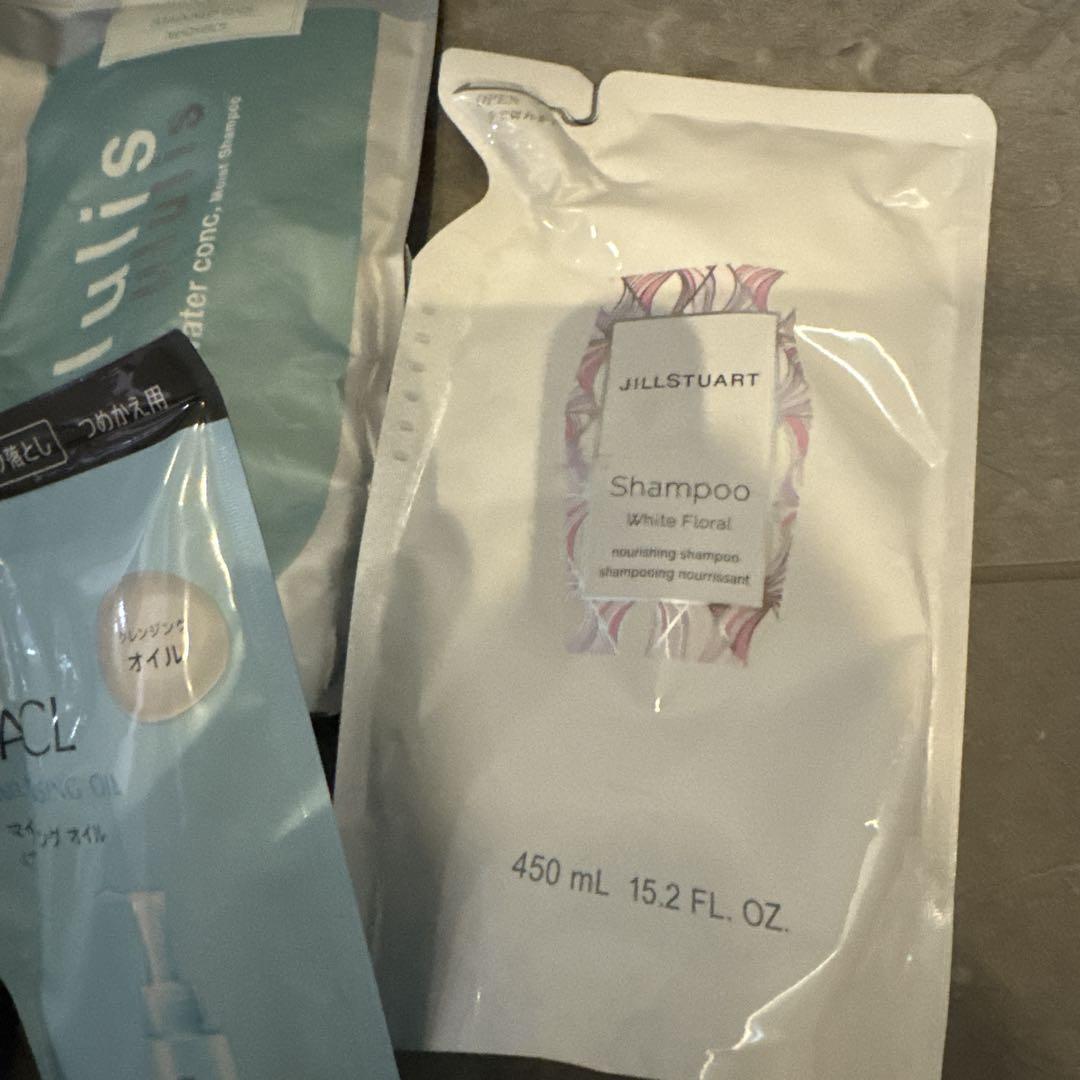 ジルスチュアートコンディショナー、シャンプー、ヘアマスク　などなど　新品未使用
