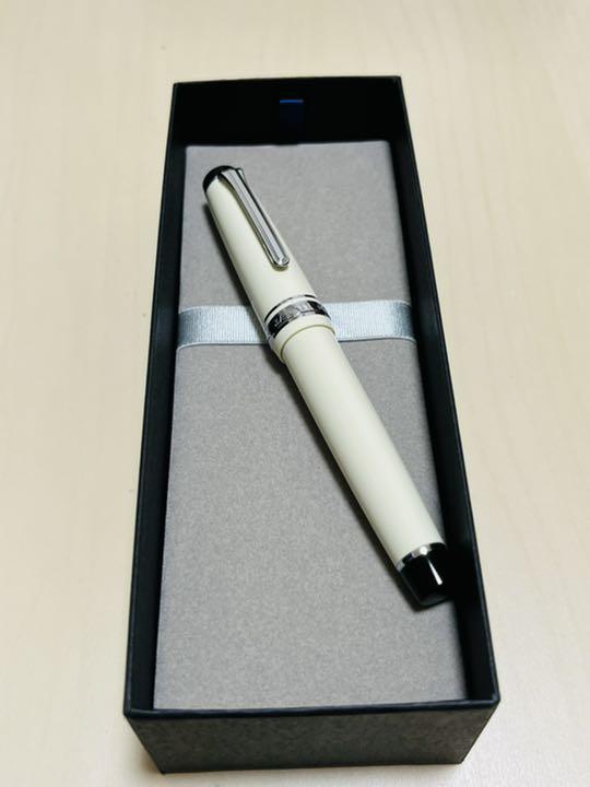 37%割引ホワイト系【海外限定】 セーラー万年筆 プロフェッショナルギア 北米限定 筆記具 文房具/事務用品ホワイト系-CONCRECENTER.COM.BR 37%割引ホワイト系【海外限定】 セーラー万年筆 プロフェッショナルギア 北米限定 筆記具 文房具/事務用品ホワイト系-CONCRECENTER.COM.BR