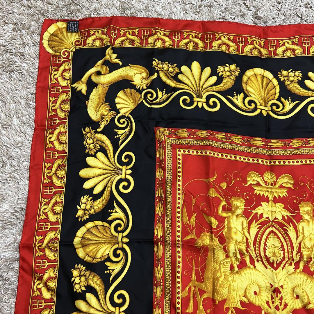 【極美品✨️】ATELIER VARSACE 赤 金 スカーフ シルク 豪華 大判