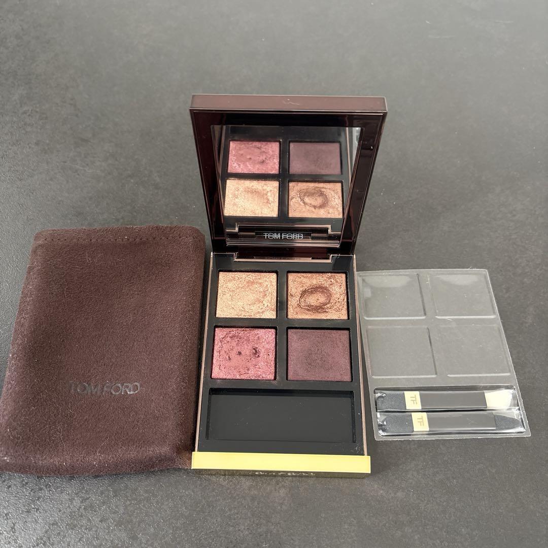 ☆新品未使用 箱付き☆ TOM FORDトムフォード4Aアイシャドウ ハネムーン TOM FORD トムフォード アイカラークォード/4AC ハネムーン (TOM