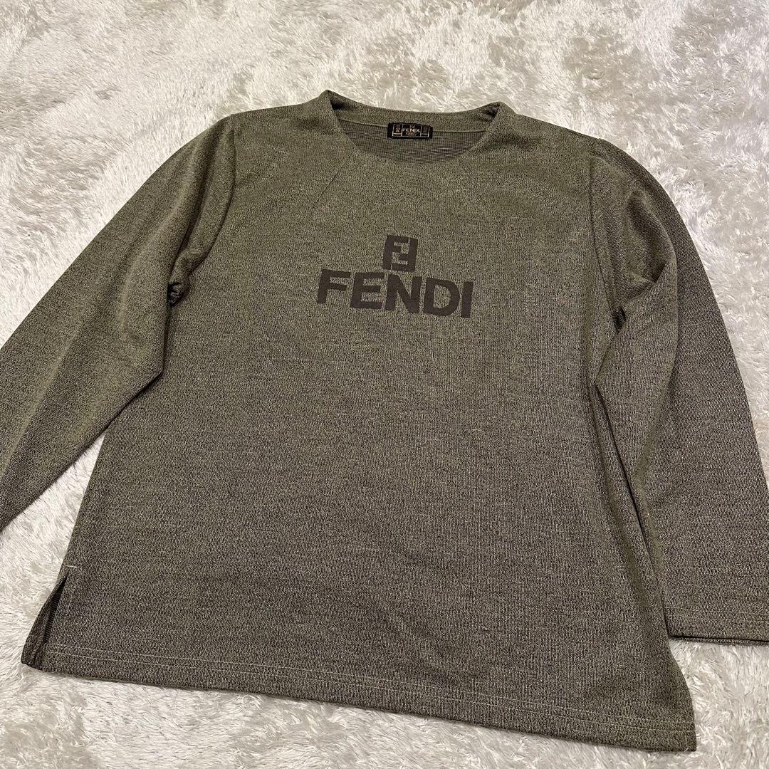 FENDI フェンディ 長袖 トレーナー レディース サイズM-L相当 ロゴM Fendi